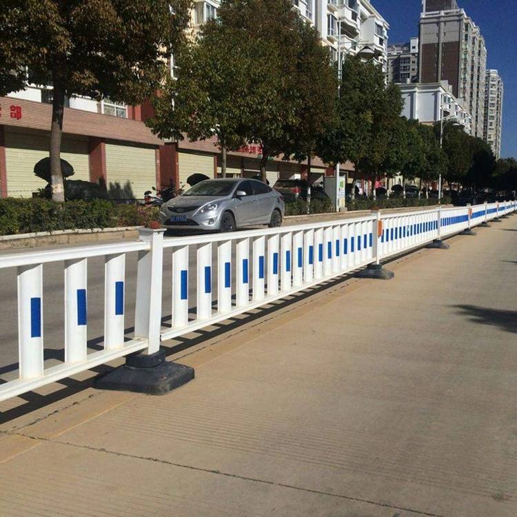 镇巴PVC道路护栏